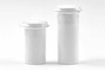 Flip Top Vials with Desiccant Embedded